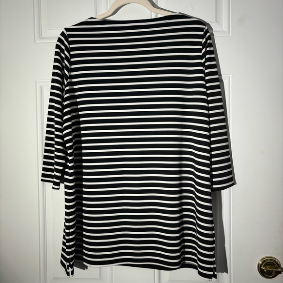 ❤️2/$15 or 3/$21❤️ Talbots Black/White Striped 3/4 Sleeves Jersey Tunic Top - Picture 3 of 8